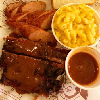 Dreamland BBQ - The Combo Plate with Sausage and Ribs - Barbeque Near Me - Duluth, Georgia Dreamland BBQ - The Combo Plate with Sausage and Ribs - Barbeque Near Me - Duluth, Georgia