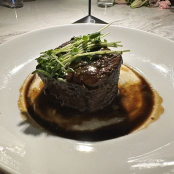 Seven Caesars Republic - Braised Shortrib - American Near Me - Scottsdale, Arizona Seven Caesars Republic - Braised Shortrib - American Near Me - Scottsdale, Arizona