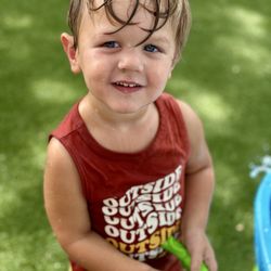 Guidepost Montessori at Palm Beach Gardens - Remy on water day