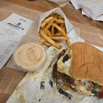 Buddy's Burger - Amigo burger and seasoned fries - Burgers Near Me - Austin, Texas Buddy's Burger - Amigo burger and seasoned fries - Burgers Near Me - Austin, Texas