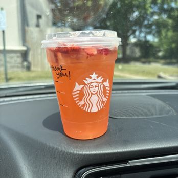 Starbucks - Mango Strawberry Lemonade Refresher - Coffee & Tea Near Me - Alabaster, Alabama Starbucks - Mango Strawberry Lemonade Refresher - Coffee & Tea Near Me - Alabaster, Alabama