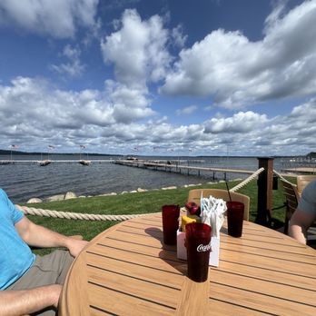 Ernie's On Gull - Great view - Bars Near Me - Brainerd, Minnesota Ernie's On Gull - Great view - Bars Near Me - Brainerd, Minnesota