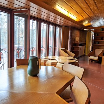 Frank Lloyd Wright House In Ebsworth Park - 11/29/19 - Landmarks & Historical Buildings Near Me - Saint Louis, Missouri Frank Lloyd Wright House In Ebsworth Park - 11/29/19 - Landmarks & Historical Buildings Near Me - Saint Louis, Missouri