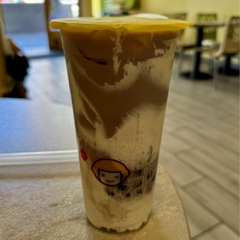 Happy Lemon - D5. Boba Milk Tea with Puff Cream. It was fine, but not blended particularly well. Also, the tea was watery. - Bubble Tea Near Me - Berkeley, California