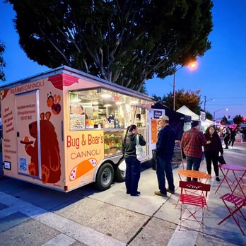 Bug & Bear’s Cannoli - Their food truck at the Monrovia Friday night market! - Desserts Near Me - Los Angeles, California Bug & Bear’s Cannoli - Their food truck at the Monrovia Friday night market! - Desserts Near Me - Los Angeles, California