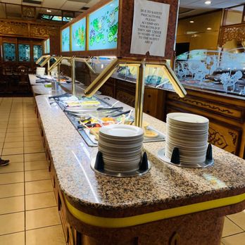 King Dragon - the buffet area of a restaurant - Chinese Near Me - Gallup, New Mexico King Dragon - the buffet area of a restaurant - Chinese Near Me - Gallup, New Mexico