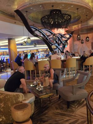 Kuro (in Seminole Hard Rock Hollywood) by null