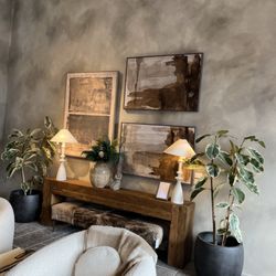 Arhaus - Inside
