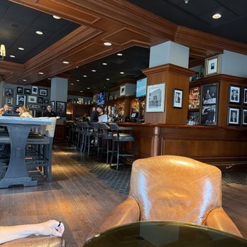 Omni Parker House - Bar area - Hotels Near Me - Boston, Massachusetts Omni Parker House - Bar area - Hotels Near Me - Boston, Massachusetts