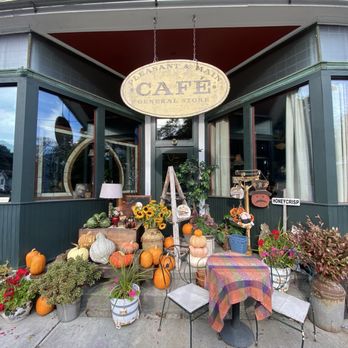 Pleasant and Main - Cafes Near Me - Housatonic, Massachusetts Pleasant and Main - Cafes Near Me - Housatonic, Massachusetts