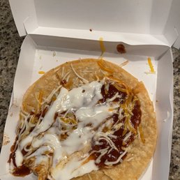 2022 Mexican Pizza's on 05/19/2022