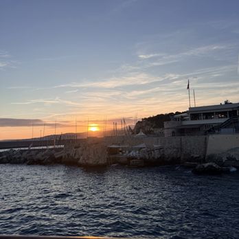 Le Plongeoir - Sunset view from our table - Mediterranean Near Me - Nice, 06