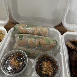 Pho Thuan Thanh - Spring Rolls