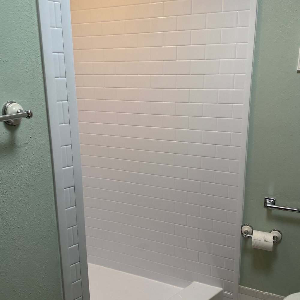 Bath Fitter - Bathroom subway tile - Kitchen & Bath Near Me - Clearwater, Florida
