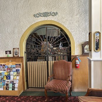 Palace Hotel - lobby - Hotels Near Me - Silver City, New Mexico Palace Hotel - lobby - Hotels Near Me - Silver City, New Mexico
