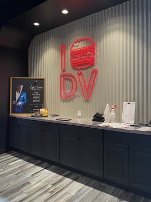 Desi Vega's Seafood and Prime Steaks by null