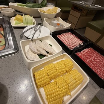 Haidilao Hotpot Flushing - Hot Pot Near Me - Flushing, New York