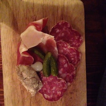 Bellevue Rendezvous - French Near Me - London, XGL