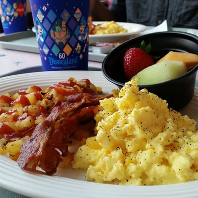 Flo's V8 Cafe by null