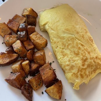 The Kenwood - Omelet - New American Near Me - Minneapolis, Minnesota