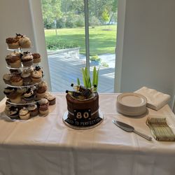 Peace of Cake - Dessert table.