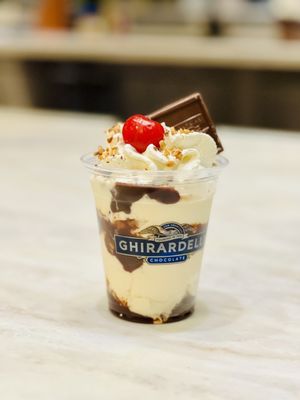 Ghirardelli Soda Fountain & Chocolate Shop (Disneyland) by null
