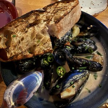 Libertad - Mussels - Latin American Near Me - Chicago, Illinois