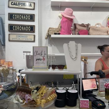 Pretty Please Boutique - Women's Clothing Near Me - Coronado, California Pretty Please Boutique - Women's Clothing Near Me - Coronado, California