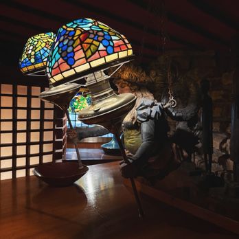 The House On the Rock - Chandelier over the dining room table in the house - Museums Near Me - Spring Green, Wisconsin