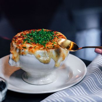 The Henry - Classic French Onion Soup (croutons, melted gruyere) - American Near Me - Las Vegas, Nevada The Henry - Classic French Onion Soup (croutons, melted gruyere) - American Near Me - Las Vegas, Nevada