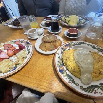Oak Table Cafe - New American Near Me - Silverdale, Washington