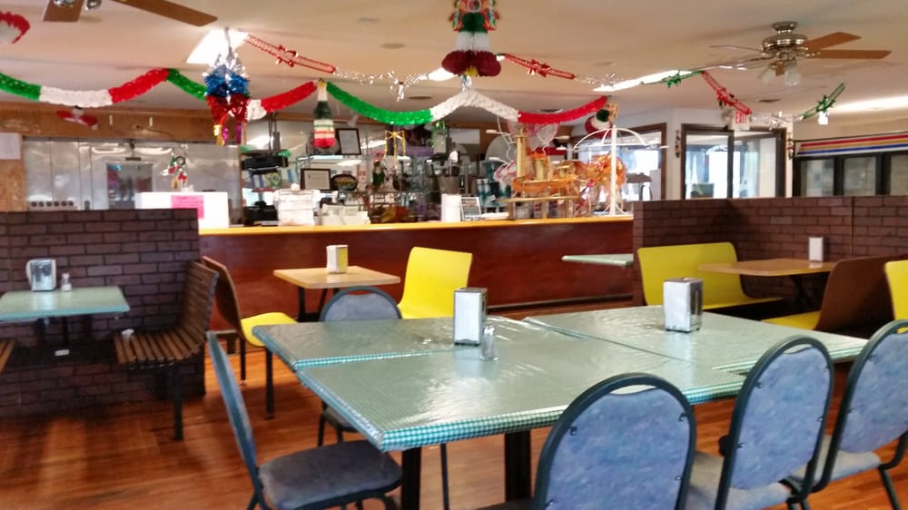 Los Cuates Latin Store