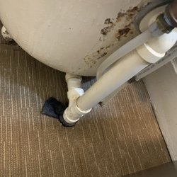 RENOSY by Renters Warehouse Minneapolis - Rust and a sock on the tub? WTH gross