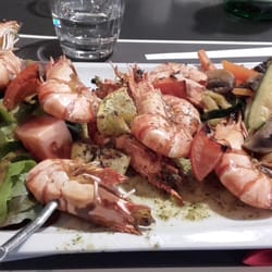 Le Carré des Epicuriens - Brochettes de gambas flambées à l'Armagnac