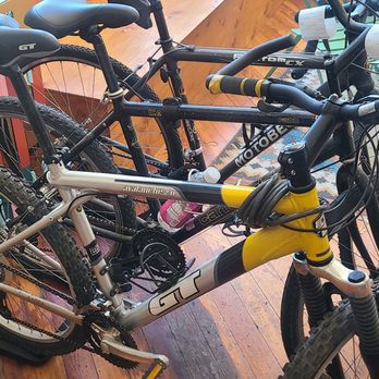 Treehouse Cyclery - Bikes - Bike Repair/Maintenance Near Me - Boulder, Colorado
