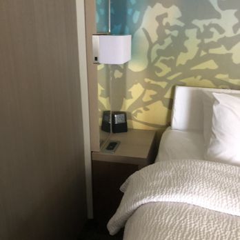 Courtyard by Marriott Morgantown - Hotels Near Me - Morgantown, West Virginia