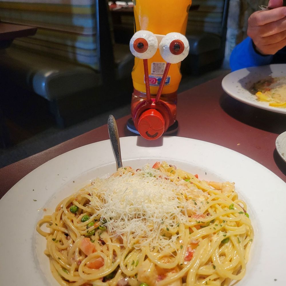 Johnny Carino's - Snail was here - Italian Near Me - Pigeon Forge, Tennessee