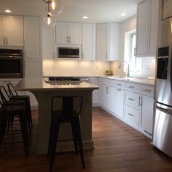 Globe Bath & Kitchen Remodeling