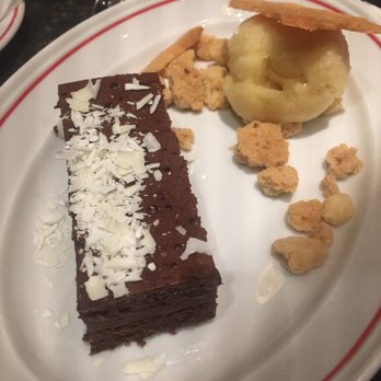 MASH - Chocolate cake - Steakhouses Near Me - Dusseldorf, NW