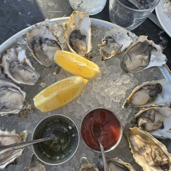 The Salty Pearl - Oysters - Seafood Near Me - Oakland, California
