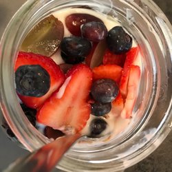 Beacon Cafe - Yummy parfait