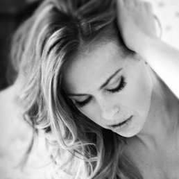 Black & White Boudoir Black & White Boudoir