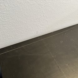 Noah’s Moving - Desktop with large crack caused by movers during the move
