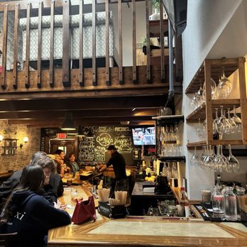 Garp & Fuss - Inside - American Near Me - Winter Park, Florida