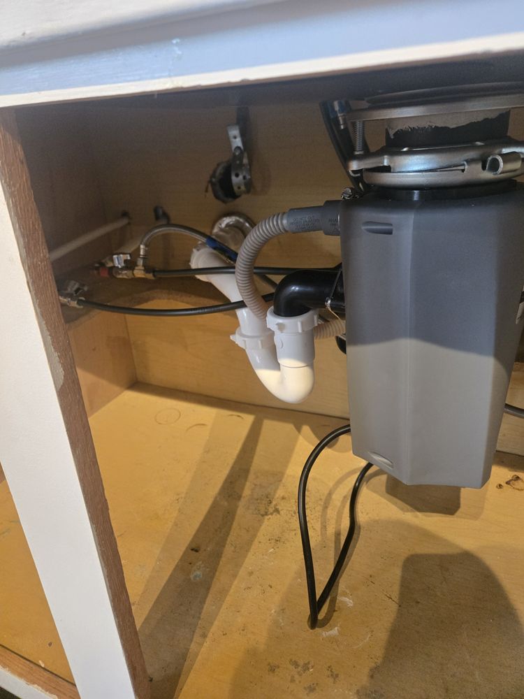 Slide of My Guy Plumbing