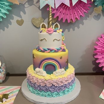 Roxy's Sweet Treats - Unicorn cake front. There are sparkles on the bottom layer that you just can't see in the picture. - Bakeries Near Me Roxy's Sweet Treats - Unicorn cake front. There are sparkles on the bottom layer that you just can't see in the picture. - Bakeries Near Me