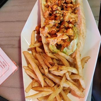 Sun Chong - Crawfish poboy - Korean Near Me - New Orleans, Louisiana