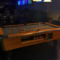 Ynot Cigar Bar & Grill