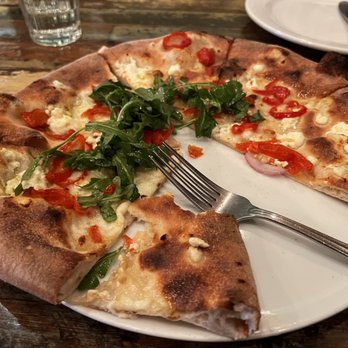 Vagabond Pizza - Goat Cheese pizza was smooth and amazing. - Pizza Near Me - Abilene, Texas