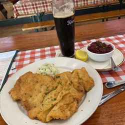 Fritz and Franz Bierhaus - Schnitzel!!